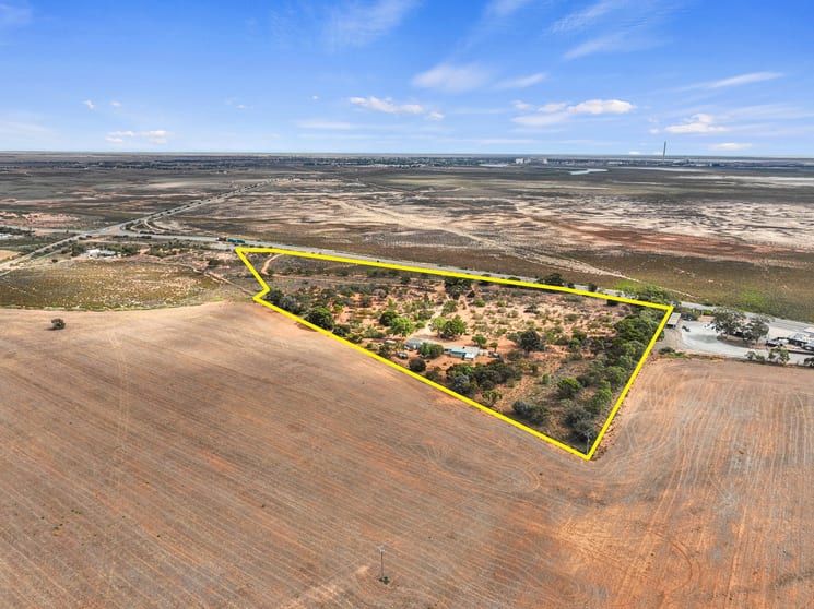 Click to view all images 12210 Augusta Highway Napperby SA 5540 - Image 2
