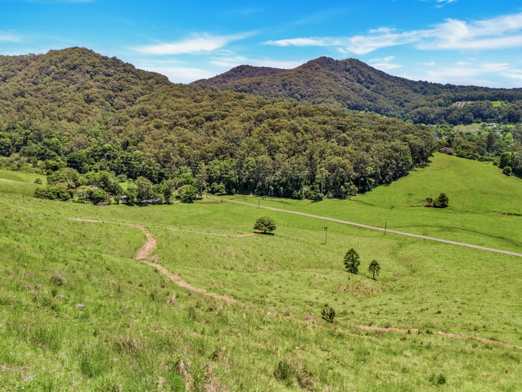 Click to view all images 39 Wedds Road Boambee NSW 2450 - Image 3