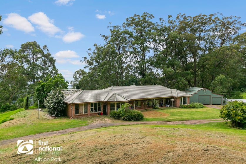 Click to view all images 216 Cooby Road Yellow Rock Ridge NSW 2527 - Image 1