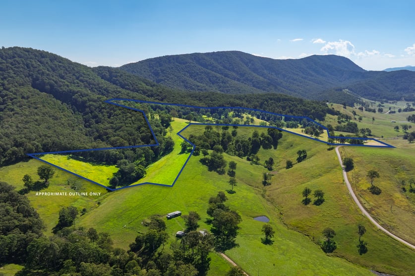 Click to view all images 71 Moores Road Dungog NSW 2420 - Image 1