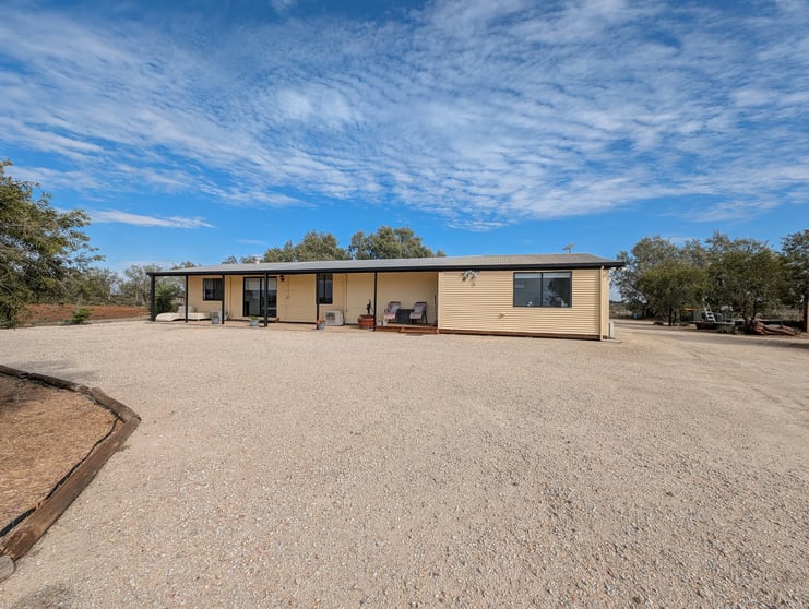 Click to view all images 3269 Lake Charm-Quambatook Road Lake Charm VIC 3581 - Image 2