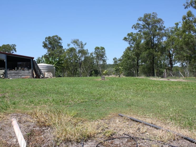 Click to view all images 234 Walla Road St Agnes QLD 4671 - Image 3