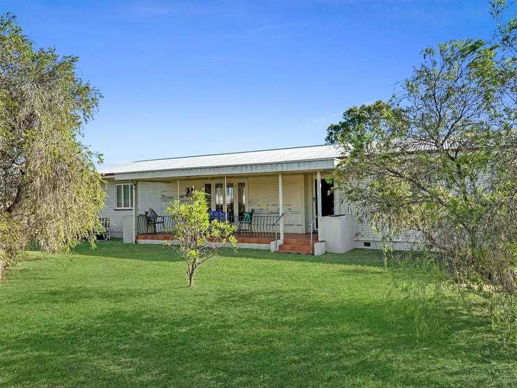 Click to view all images 161 Tantitha Road Gooburrum QLD 4670 - Image 2