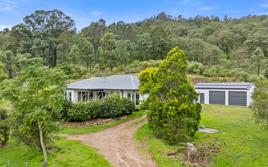 Click to view all images 1880 Glendonbrook Road Gresford NSW 2311 - Image 2