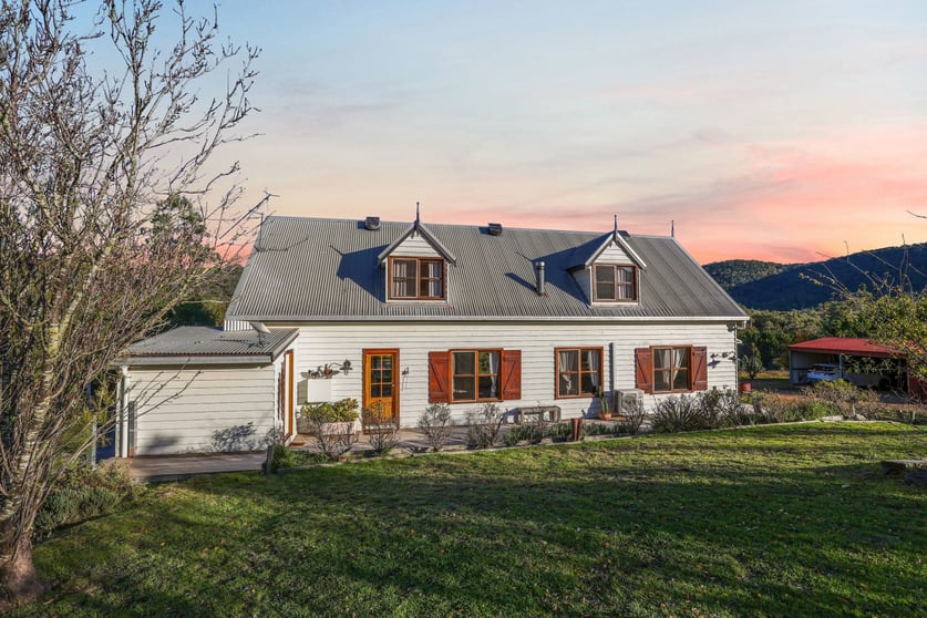 Click to view all images 373 Riverlea Road Mudgee NSW 2850 - Image 2