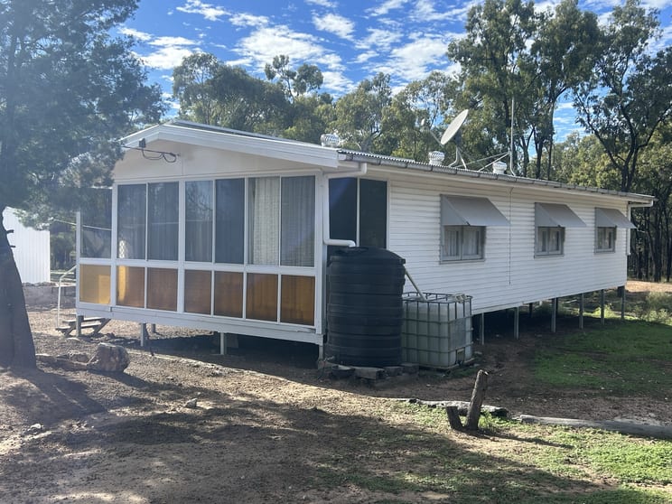 Click to view all images 5045 Tara Chinchilla Road Tara QLD 4421 - Image 1