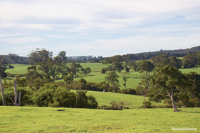 Click to view all images 135A Hazelvale North Road Hazelvale WA 6333 - Image 1