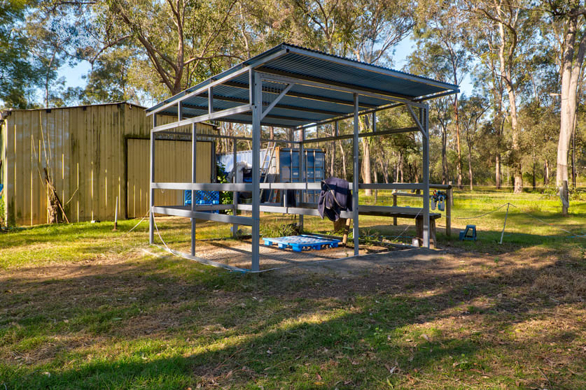 Click to view all images 400 Larsens Rd Coominya QLD 4311 - Image 3