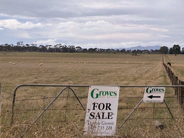 Lot 8 Glenelg Highway Warrayure VIC 3301 - Image 2