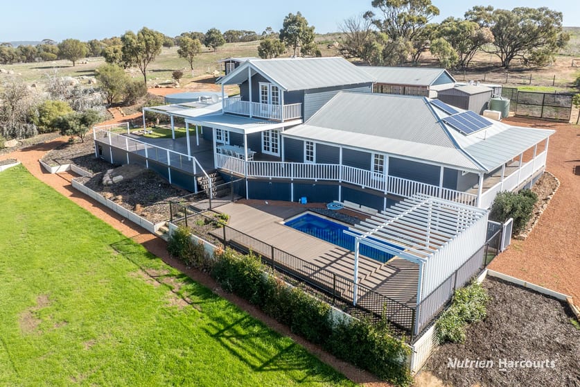 292 Knotts Road Balladong WA 6302 - Image 2