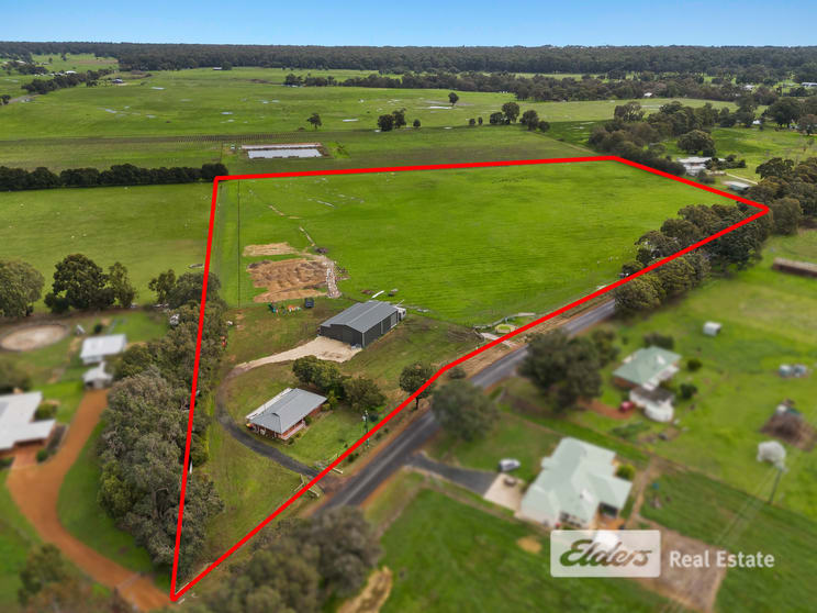 Click to view all images 43 Mallokup Road Capel WA 6271 - Image 2