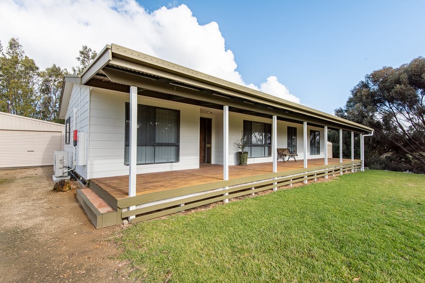 167 Lucindale Road Naracoorte SA 5271 - Image 2