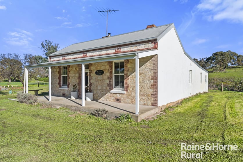 Click to view all images 1296 Alexandrina Road Finniss SA 5255 - Image 3