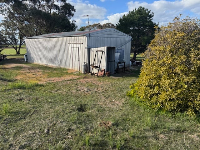 Click to view all images 33C Appleby Road Slaty Creek VIC 3477 - Image 3
