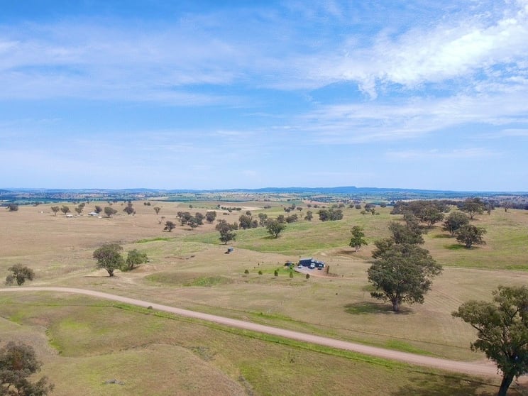 Click to view all images 366 Pride of Oak Road Canowindra NSW 2804 - Image 2