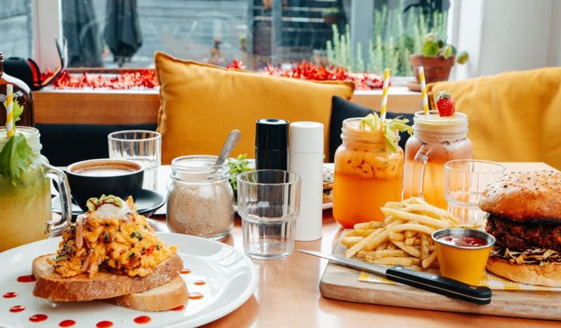 Click to view all images Cafe & Coffee Shop business for sale in Balwyn - Image 1