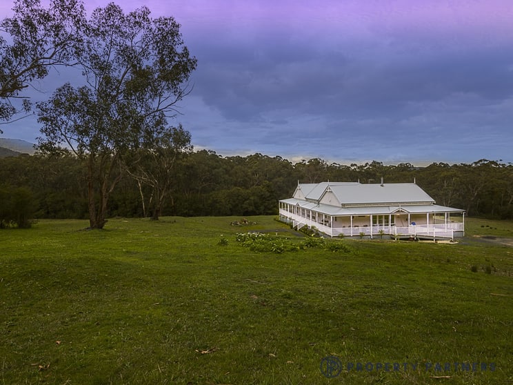 Click to view all images 430 Dalry Road Launching Place VIC 3139 - Image 1