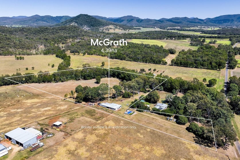 Click to view all images 149 Smart Road Koumala QLD 4738 - Image 1