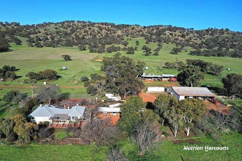 Click to view all images 967 Northam-Toodyay Road Katrine WA 6401 - Image 2