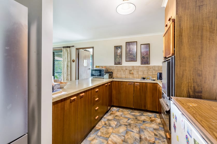 Click to view all images 149 Mas Lane Marong VIC 3515 - Image 3
