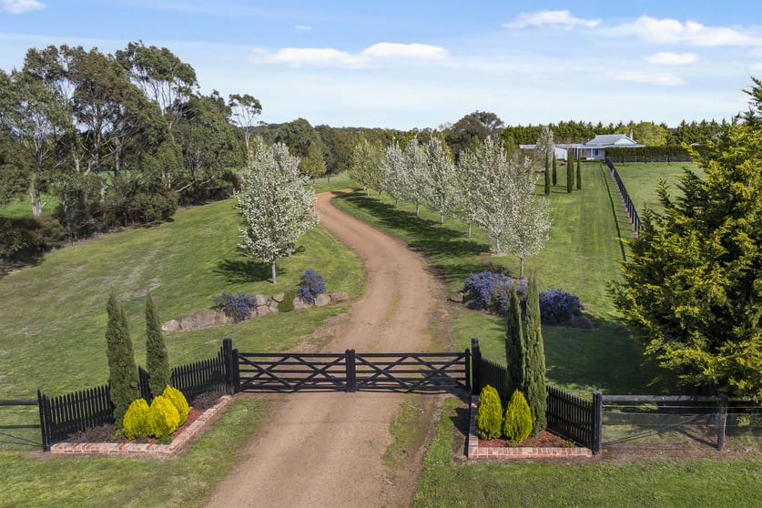 3119 Melbourne-Lancefield Road Romsey VIC 3434 - Image 2