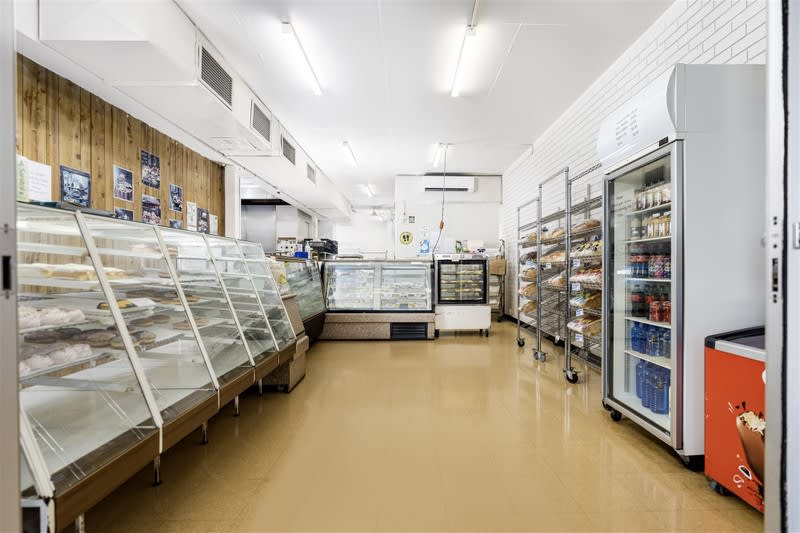 Click to view all images Bakery business for sale in Perth - Image 2