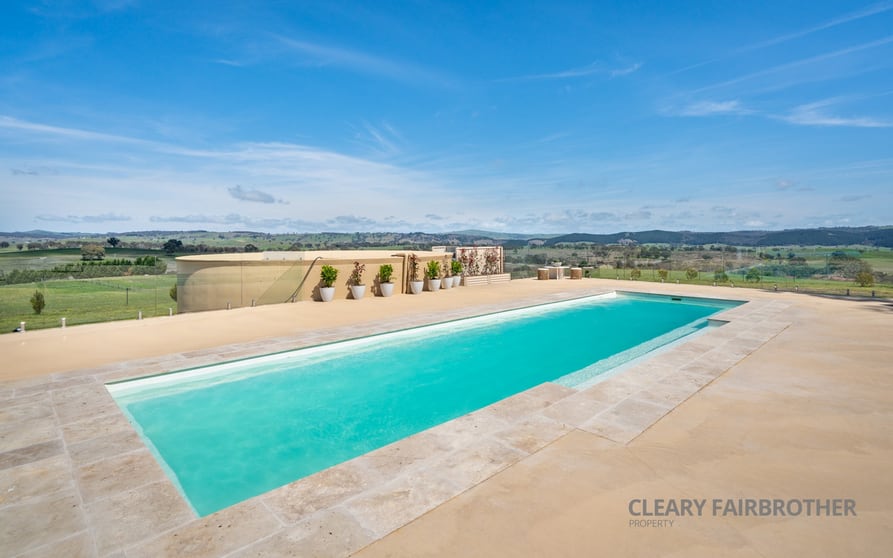 Click to view all images 9 Marion Close Wimbledon NSW 2795 - Image 2