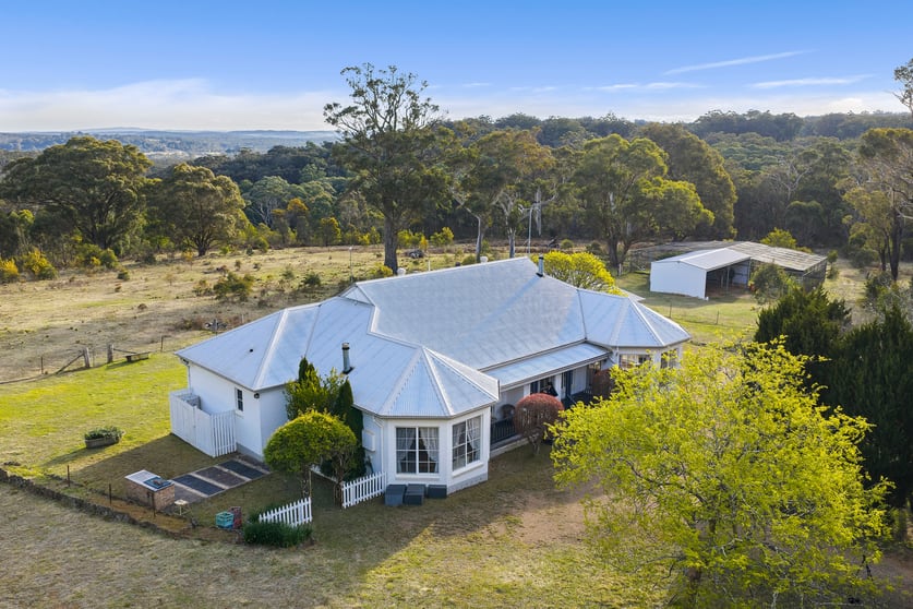 Click to view all images 631 Hanging Rock Road Paddys River NSW 2653 - Image 2