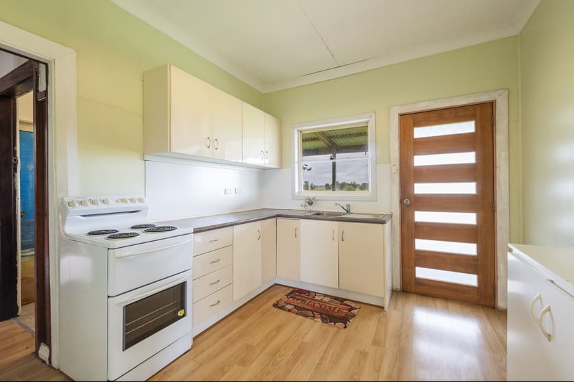 Click to view all images 13 Coulters Lane Calliope NSW 2462 - Image 3