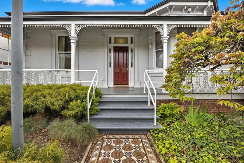 Click to view all images 55 Elphin Rd East Launceston TAS 7250 - Image 1