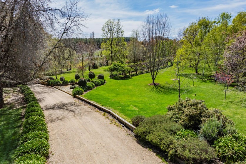 Click to view all images 2026 Jingellic Road Tumbarumba NSW 2653 - Image 2
