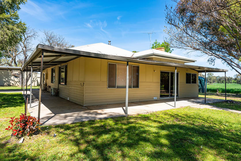 Click to view all images 106 Cornishtown Road Rutherglen VIC 3685 - Image 3