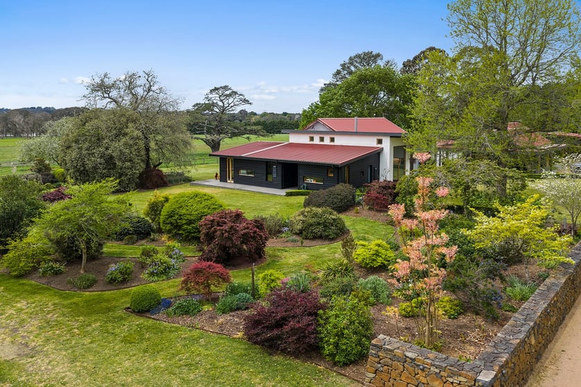 Click to view all images Exeter NSW 2579 - Image 3