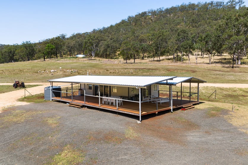 38/262 Hendrie Road Upper Pilton QLD 4361 - Image 2