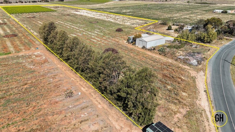 Click to view all images Lot 2 LP 128006 Ridge Rd Tresco VIC 3583 - Image 2