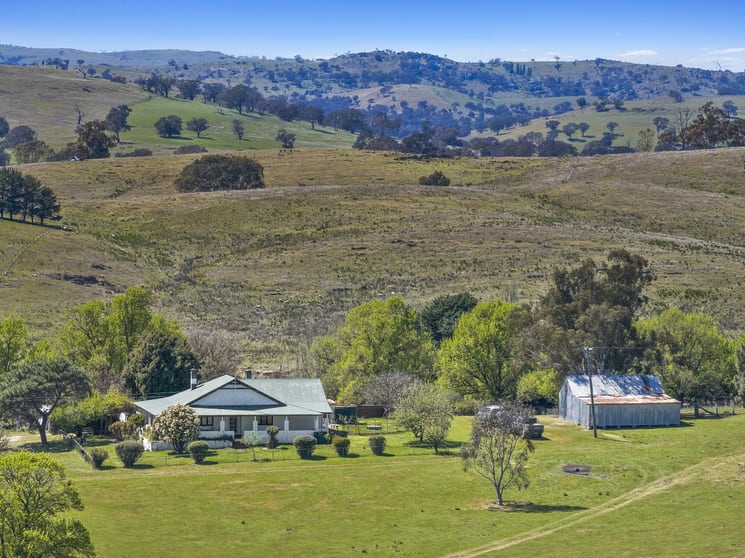 Click to view all images 1911 Rugby Road Bevendale NSW 2581 - Image 2