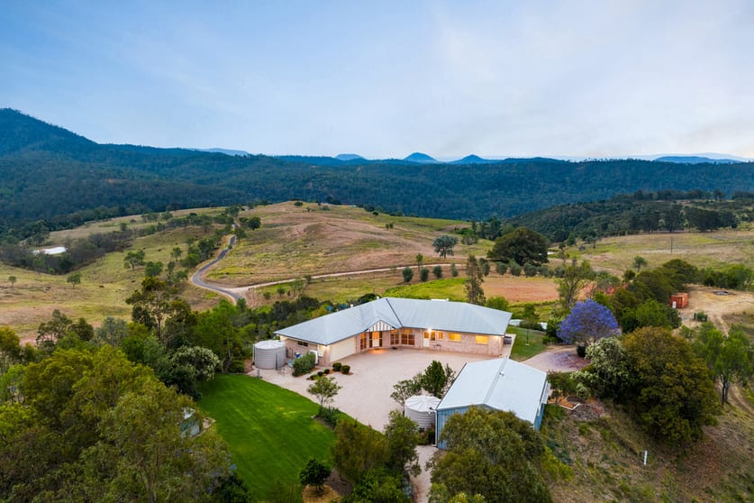 189 Priors Road Rockmount QLD 4344 - Image 2