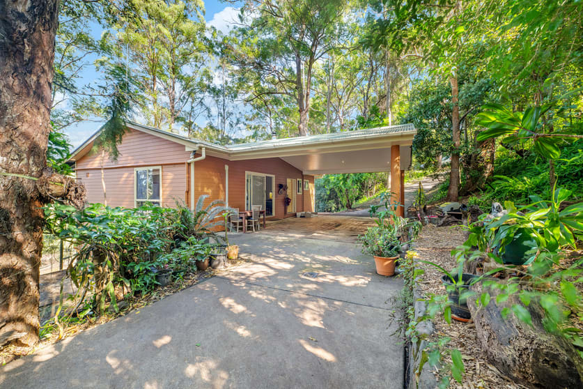 Click to view all images 28 Country Road Palmwoods QLD 4555 - Image 3