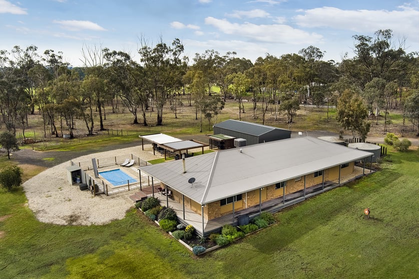 Click to view all images 234 Nixons Road Shelbourne VIC 3515 - Image 2