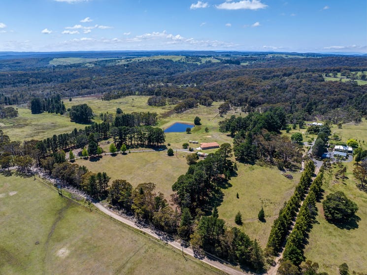 Click to view all images 67 Gold Field Road Tallong NSW 2579 - Image 1