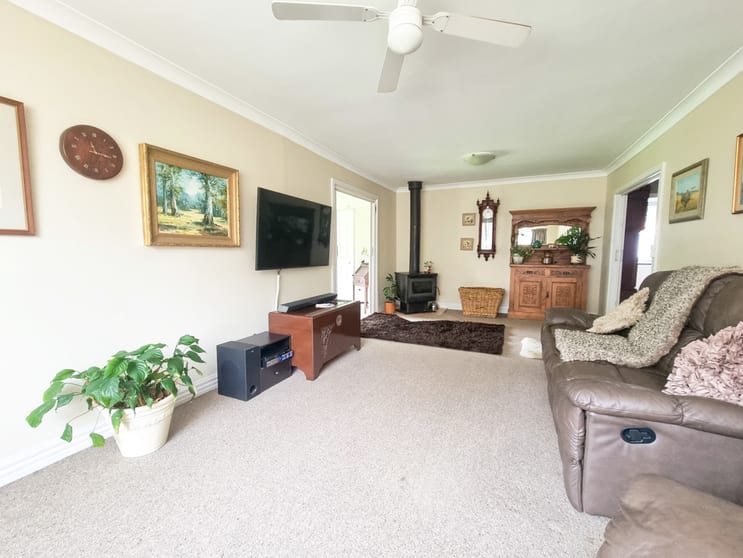 Click to view all images 1396 Amaroo Road Borenore NSW 2800 - Image 3