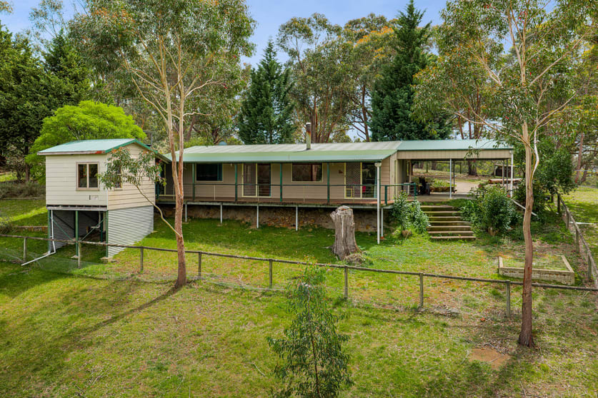 208 Narelle Lane Greenwich Park NSW 2580 - Image 2