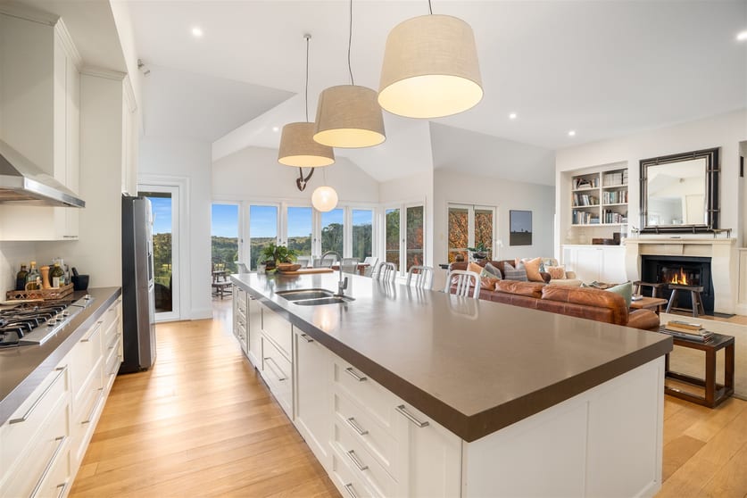 Click to view all images 460 Black Spring Road High Range NSW 2575 - Image 2
