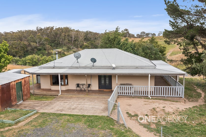 Click to view all images 124 Oallen Road Oallen NSW 2622 - Image 2