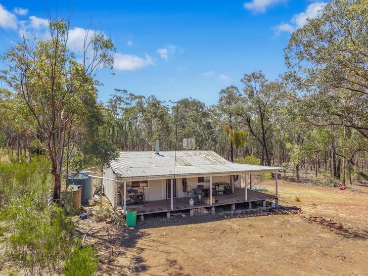 Click to view all images 157 Suzanne Road Gulgong NSW 2852 - Image 2