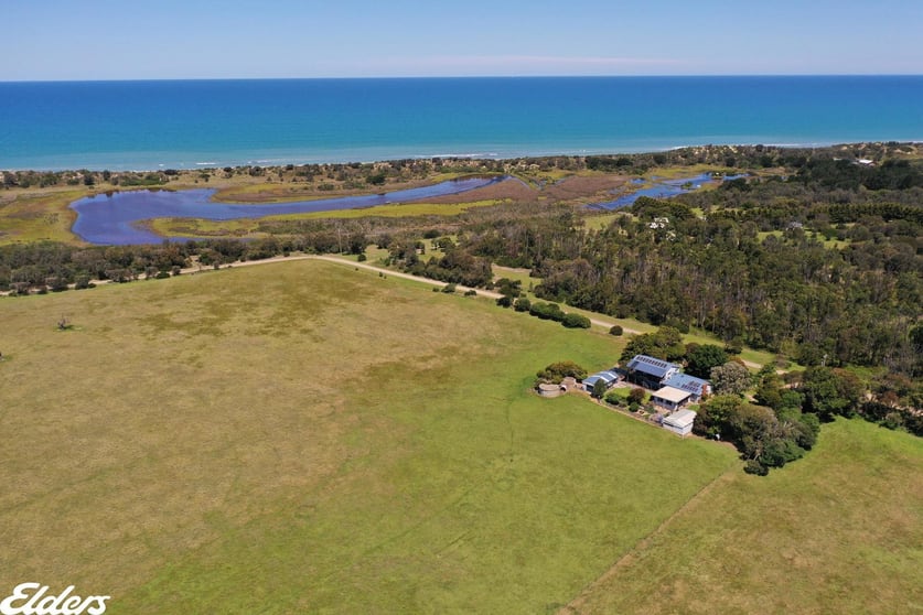 Click to view all images 143 Byrnes Road Woodside Beach VIC 3874 - Image 1