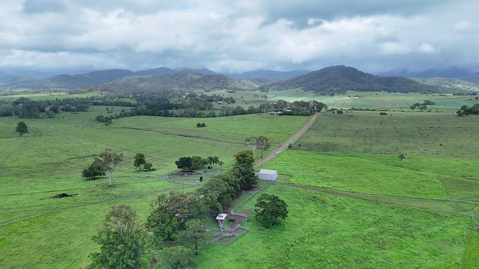 Click to view all images 38 Bella Road Sarina QLD 4737 - Image 3