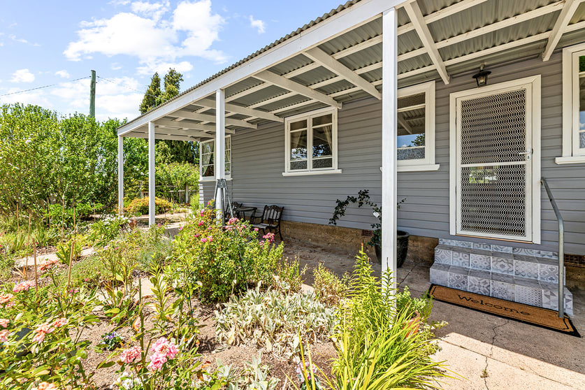 1381 Jerrawa Road Gunning NSW 2581 - Image 2