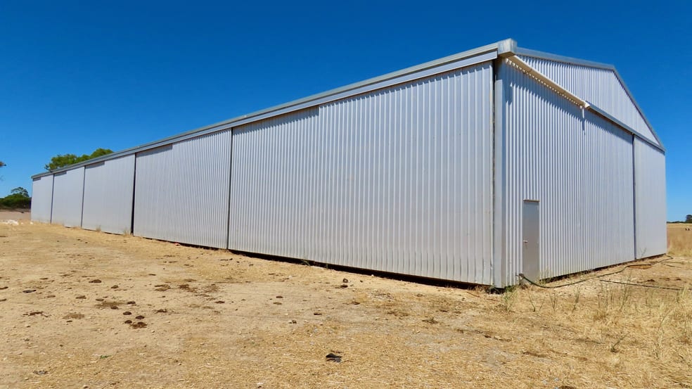 Click to view all images 8283 Clay Wells Rd Penola SA 5277 - Image 3