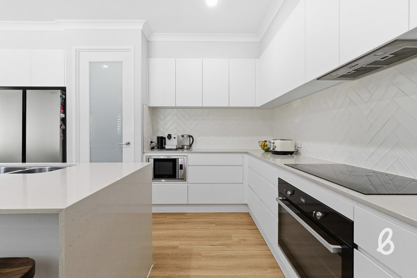 Click to view all images 48 Green Grove Singleton NSW 2330 - Image 2